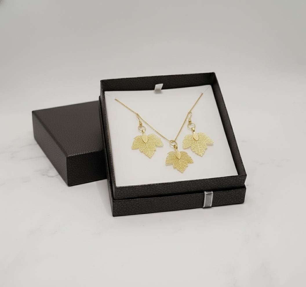 Golden Canadian Leaf Set  (3-piece set)